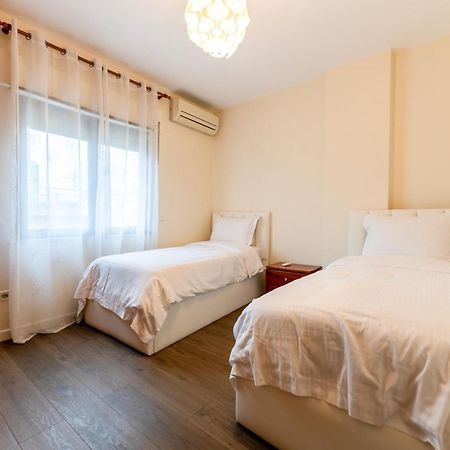 Hotel Elior Тирана Екстер'єр фото